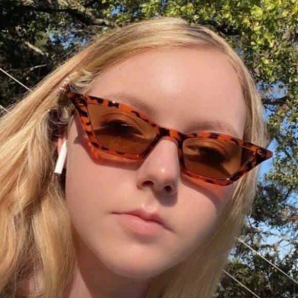 🆕Tortoiseshell Cat Eye Brown Tinted Lens Sunglasses - Picture 3 of 4